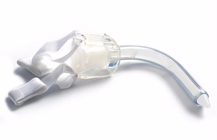 Feadán Tracheostomy Cuff Péidiatraiceach Ardchaighdeáin Le Sealbhóir Tube